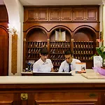 Mariano Iv Palace 4*