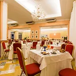 Otel Mariano Iv Palace 4*