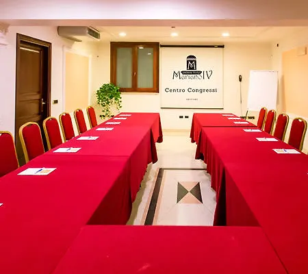 Hotel Mariano Iv Palace 4*