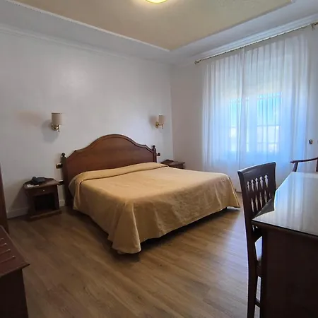 Mariano Iv Palace 4*