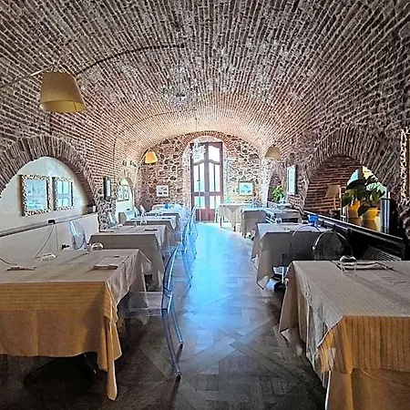 Mariano Iv Palace 4*