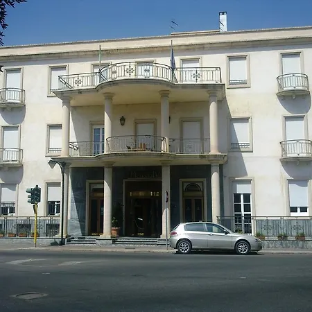 Mariano Iv Palace 4* 오리스타노