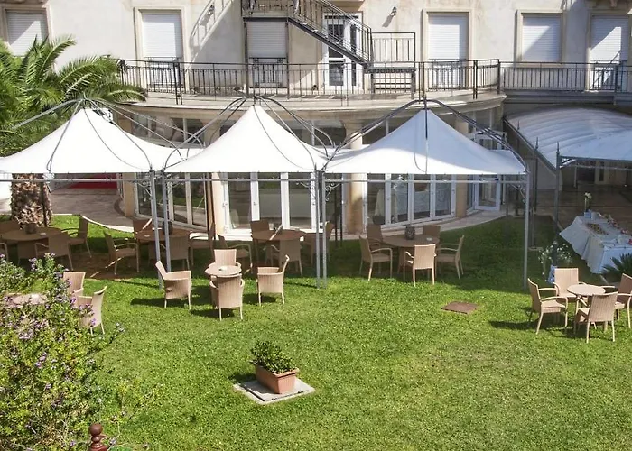 Mariano Iv Palace Hotel