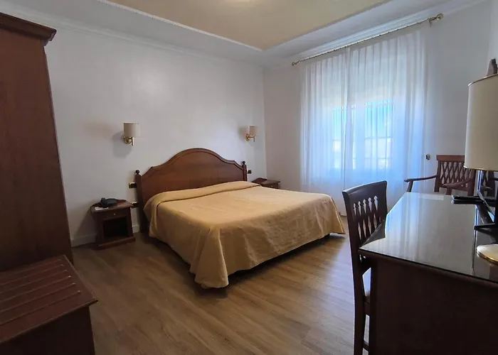 Mariano Iv Palace 4*