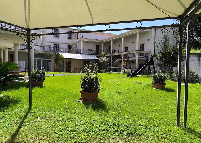 Mariano Iv Palace Hotel