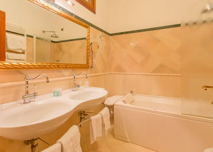 Mariano Iv Palace 4* Oristano