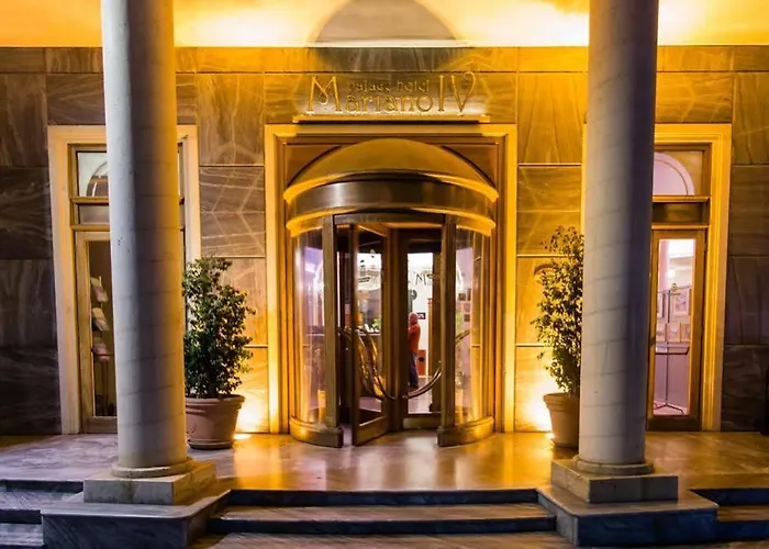 Hotel Mariano Iv Palace 4*